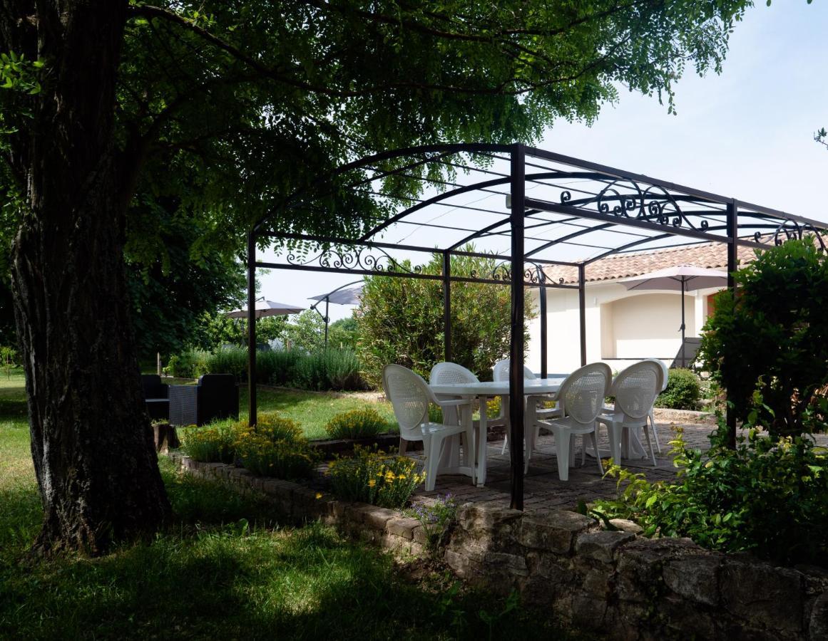 Bed and Breakfast Mas De Chaufondes Crest Exteriér fotografie
